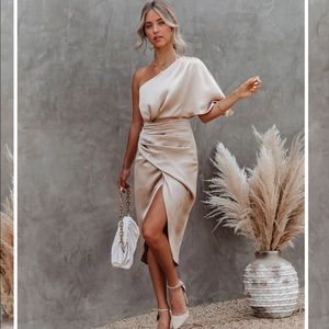 PERSIMMON ONE SHOULDER SATIN DRAPE DRESS - CHAMPAGNE